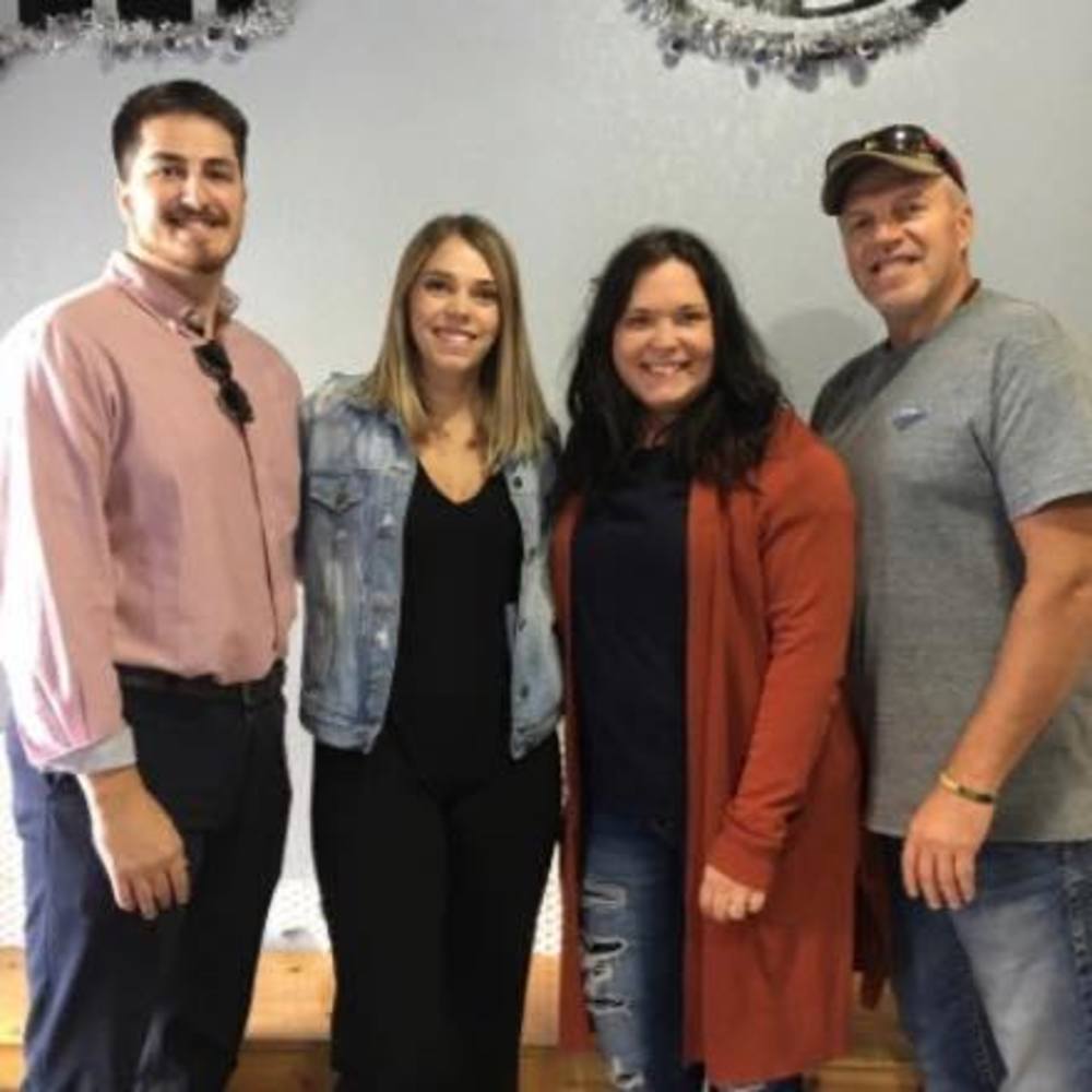 Meet your Posher, Pam